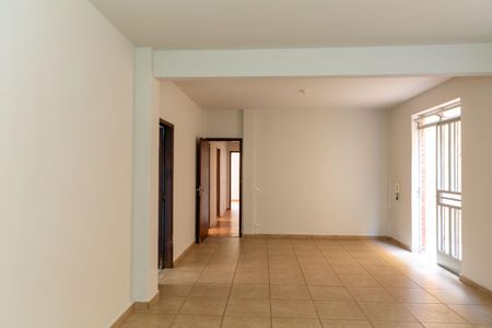 Apartamento à venda com 157m², 4 quartos e 1 vaga Apartamento à venda com 157m², 4 quartos e 1 vagaSala