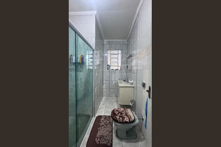 Casa à venda com 170m², 3 quartos e 2 vagas Casa à venda com 170m², 3 quartos e 2 vagasBanheiro