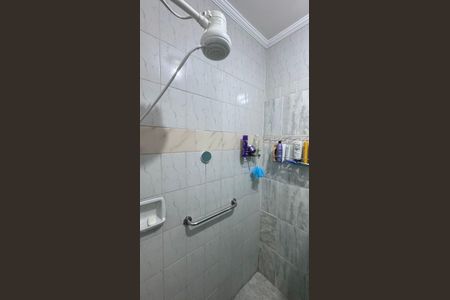 Casa à venda com 170m², 3 quartos e 2 vagas Casa à venda com 170m², 3 quartos e 2 vagasBanheiro