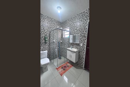 Casa à venda com 170m², 3 quartos e 2 vagas Casa à venda com 170m², 3 quartos e 2 vagasBanheiro da Suíte