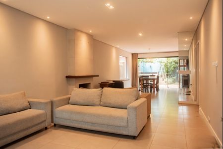 Sala de casa para alugar com 3 quartos, 200m² em Planalto Paulista, São Paulo