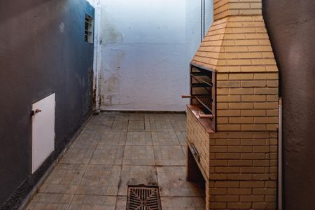 Casa à venda com 76m², 3 quartos e 1 vaga Casa à venda com 76m², 3 quartos e 1 vagaChurrasqueira