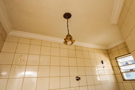 Casa à venda com 76m², 3 quartos e 1 vaga Casa à venda com 76m², 3 quartos e 1 vagaBanheiro Social