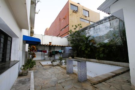 Casa à venda com 350m², 7 quartos e 4 vagasÁrea externa