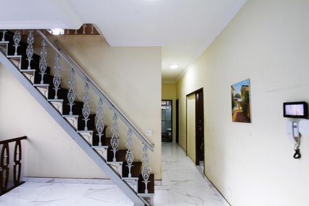 Casa à venda com 350m², 7 quartos e 4 vagasCorredor