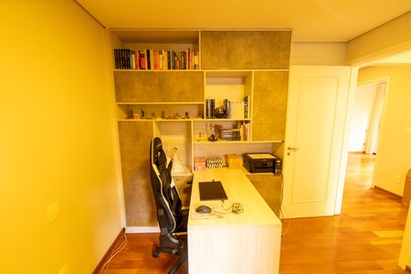 Apartamento à venda com 175m², 3 quartos e 3 vagas Apartamento à venda com 175m², 3 quartos e 3 vagasQuarto 1
