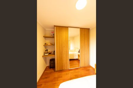 Apartamento à venda com 175m², 3 quartos e 3 vagas Apartamento à venda com 175m², 3 quartos e 3 vagasSuíte 2