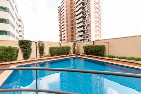 Apartamento à venda com 175m², 3 quartos e 3 vagas Apartamento à venda com 175m², 3 quartos e 3 vagasÁrea comum