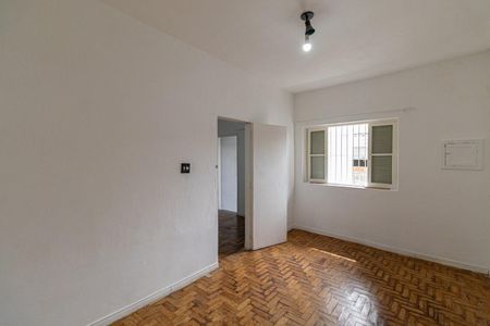 Quarto de casa para alugar com 3 quartos, 80m² em Limoeiro, São Paulo
