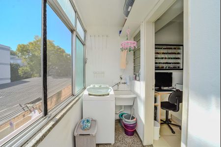 Apartamento à venda com 59m², 2 quartos e 1 vaga Apartamento à venda com 59m², 2 quartos e 1 vagaÁrea de Serviço