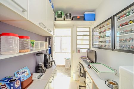 Apartamento à venda com 59m², 2 quartos e 1 vaga Apartamento à venda com 59m², 2 quartos e 1 vagaQuarto de Serviço