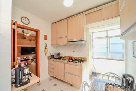 Apartamento à venda com 59m², 2 quartos e 1 vaga Apartamento à venda com 59m², 2 quartos e 1 vagaCozinha