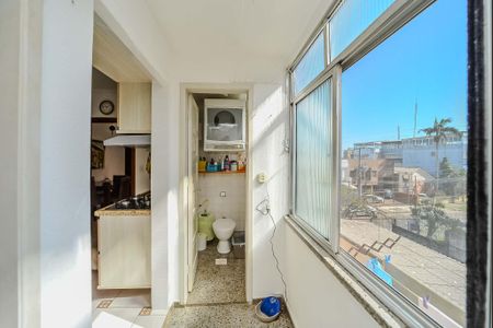 Apartamento à venda com 59m², 2 quartos e 1 vaga Apartamento à venda com 59m², 2 quartos e 1 vagaÁrea de Serviço