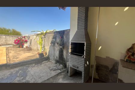 Casa à venda com 350m², 4 quartos e 4 vagas Casa à venda com 350m², 4 quartos e 4 vagasÁrea Externa