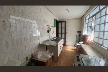 Casa à venda com 350m², 4 quartos e 4 vagas Casa à venda com 350m², 4 quartos e 4 vagasCozinha