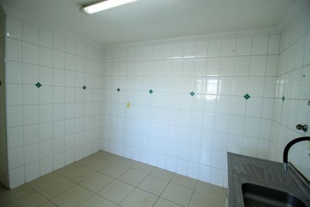 Apartamento para alugar com 77m², 2 quartos e 1 vaga Apartamento para alugar com 77m², 2 quartos e 1 vagaCozinha