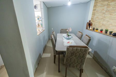 Casa à venda com 114m², 2 quartos e 1 vaga Casa à venda com 114m², 2 quartos e 1 vagaCopa