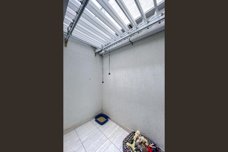 Casa à venda com 144m², 3 quartos e 2 vagas Casa à venda com 144m², 3 quartos e 2 vagasÁrea de Serviço