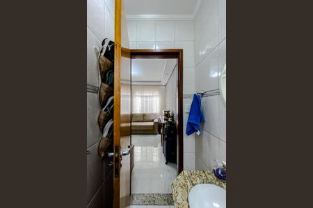 Casa à venda com 144m², 3 quartos e 2 vagas Casa à venda com 144m², 3 quartos e 2 vagasLavabo