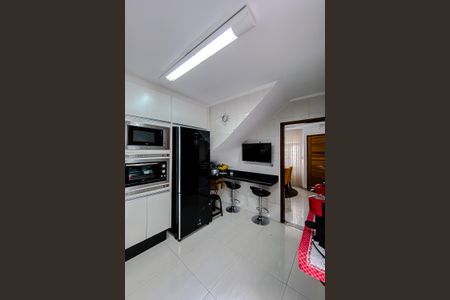 Casa à venda com 144m², 3 quartos e 2 vagas Casa à venda com 144m², 3 quartos e 2 vagasCozinha