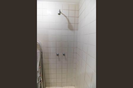 Apartamento à venda com 170m², 4 quartos e 2 vagas Apartamento à venda com 170m², 4 quartos e 2 vagasBanheiro de Serviço