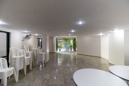 Apartamento à venda com 170m², 4 quartos e 2 vagas Apartamento à venda com 170m², 4 quartos e 2 vagasÁrea comum