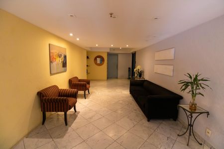 Apartamento à venda com 170m², 4 quartos e 2 vagas Apartamento à venda com 170m², 4 quartos e 2 vagasÁrea comum