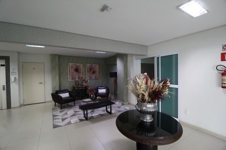 Apartamento para alugar com 74m², 2 quartos e 2 vagasHall social