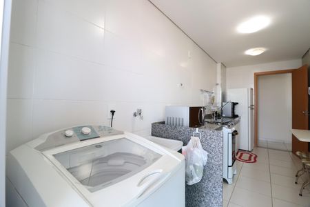 Apartamento para alugar com 74m², 2 quartos e 2 vagasÁrea de Serviço