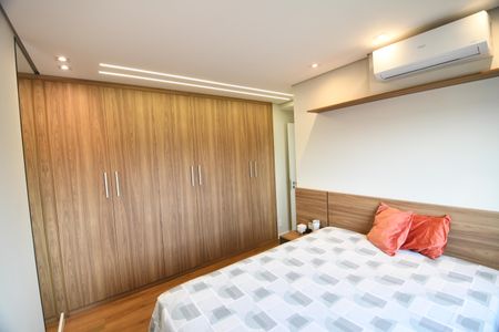 Apartamento à venda com 58m², 2 quartos e 2 vagasQuarto 2 - Suíte