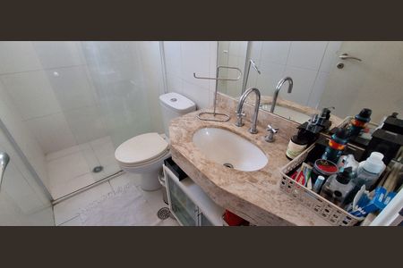 Apartamento à venda com 127m², 3 quartos e 3 vagasBanheiro da Suíte 1