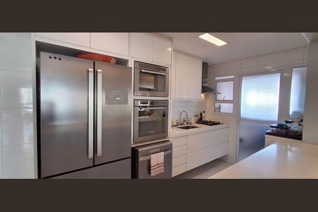 Apartamento à venda com 127m², 3 quartos e 3 vagasCozinha