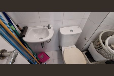 Apartamento à venda com 127m², 3 quartos e 3 vagasBanheiro da Suíte 3