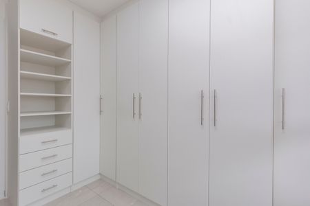 Apartamento para alugar com 65m², 2 quartos e 1 vagaQuarto