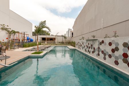 Apartamento para alugar com 65m², 2 quartos e 1 vagaÁrea comum - Piscina