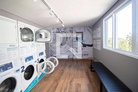 Studio à venda com 28m², 1 quarto e sem vaga Studio à venda com 28m², 1 quarto e sem vagaÁrea comum