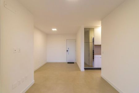 Apartamento à venda com 105m², 3 quartos e 2 vagas Apartamento à venda com 105m², 3 quartos e 2 vagasSala