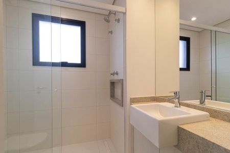 Apartamento à venda com 105m², 3 quartos e 2 vagas Apartamento à venda com 105m², 3 quartos e 2 vagasBanheiro da Suíte 1