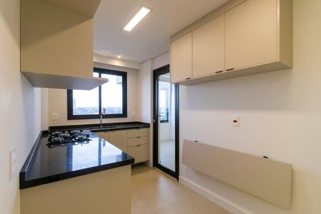 Apartamento à venda com 105m², 3 quartos e 2 vagas Apartamento à venda com 105m², 3 quartos e 2 vagasCozinha