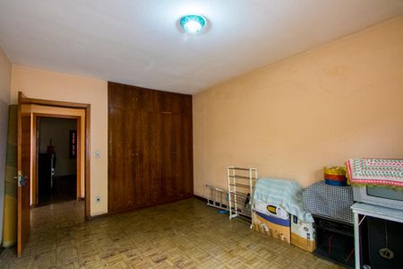 Casa à venda com 471m², 4 quartos e 3 vagasQuarto 1