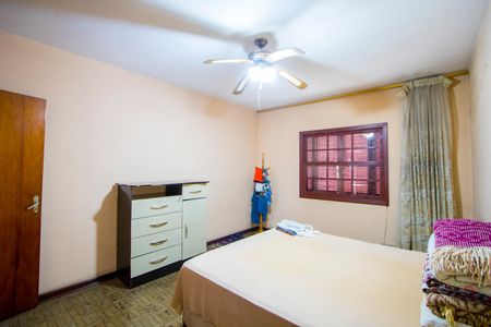 Casa à venda com 471m², 4 quartos e 3 vagasQuarto 3