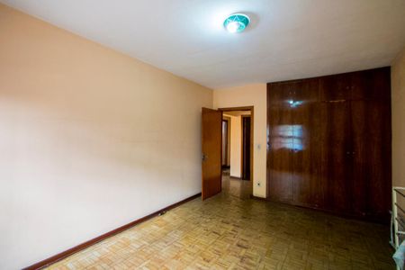 Casa à venda com 471m², 4 quartos e 3 vagasQuarto 1