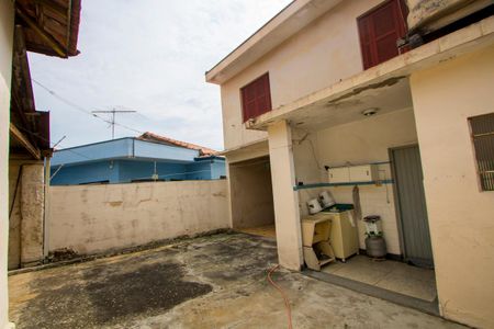 Casa à venda com 471m², 4 quartos e 3 vagasQuintal