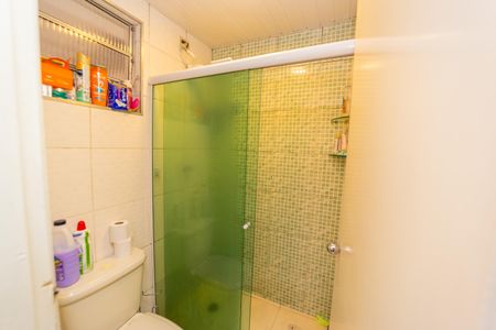 Apartamento à venda com 57m², 2 quartos e 1 vaga Apartamento à venda com 57m², 2 quartos e 1 vagaBanheiro