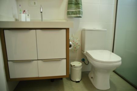 Apartamento à venda com 106m², 3 quartos e 2 vagasBanheiro da Suíte 2