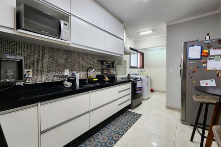 Apartamento à venda com 106m², 3 quartos e 2 vagasCozinha