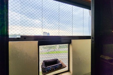 Apartamento à venda com 106m², 3 quartos e 2 vagasVista da Suíte 1