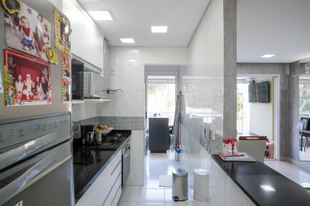Apartamento à venda com 80m², 3 quartos e 2 vagasCozinha