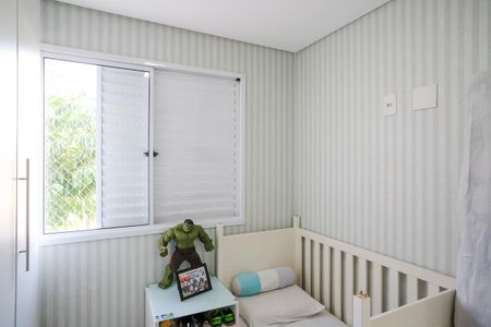 Apartamento à venda com 80m², 3 quartos e 2 vagasQuarto 2