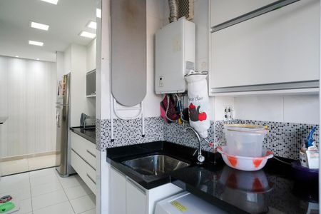 Apartamento à venda com 80m², 3 quartos e 2 vagasÁrea de serviço